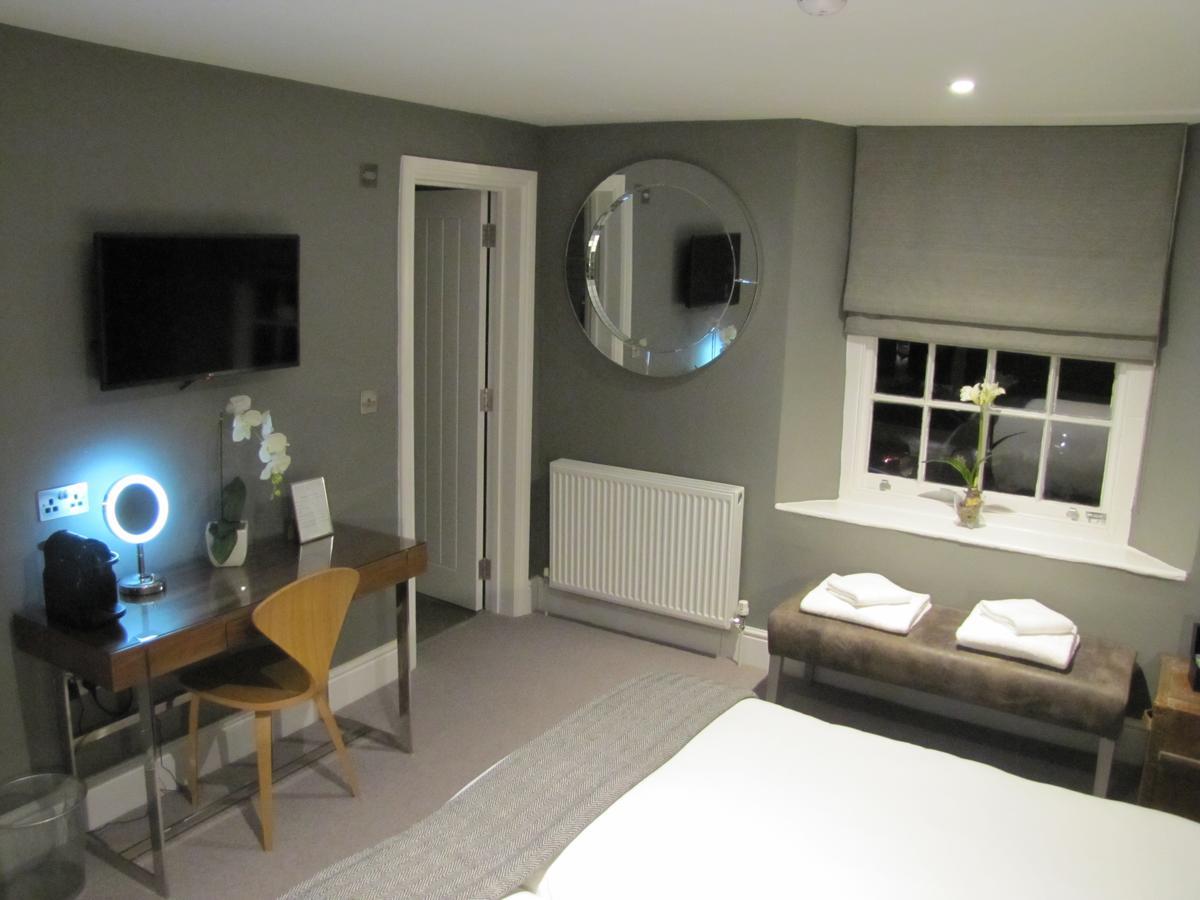 Mill Street Pub & Kitchen Bed & Breakfast โอ๊กคัม ภายนอก รูปภาพ